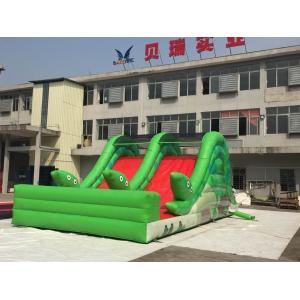 China la diapositiva inflable al aire libre de la gorila del PVC de 0.55m m combinada explota el castillo animoso supplier