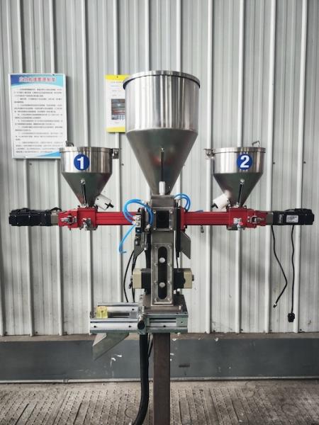 0.4-10kg/H Auxiliary Material Output Granules Masterbatch Machine