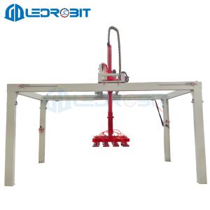 China Full Automatic Loading And Unloading Machine Palletizing Slabs Cement Bricks Clay Bricks Equipped With PLC And Servo Motors supplier