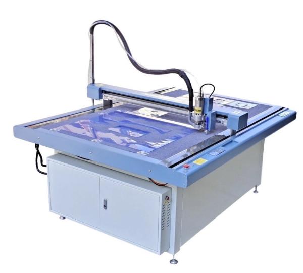 二重用途 アルミ製のカウンターテーブル 切断速度500~1800mm/sの切断プロット