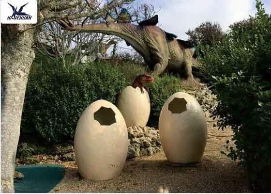 Animatronic Giant Dinosaur Eggs Models For Jurassic Park Decoration 5 Meters