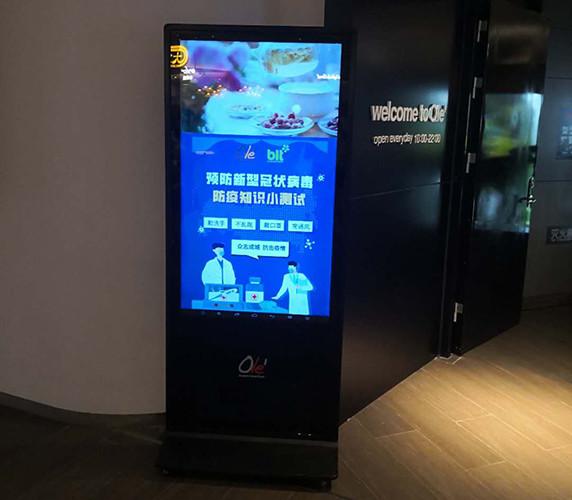 quiosco independiente interior del cartel de la señalización LED de 4K LCD Digital con control del USB Wifi