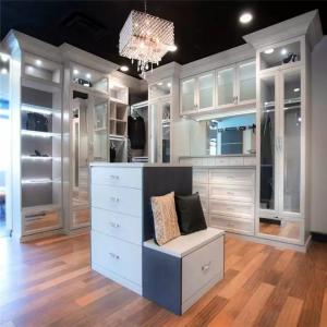 White Accepted Customized New Design Walk In Closet With 18mm Mad Board