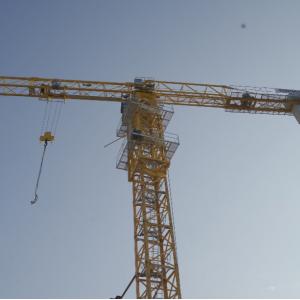 Travelling Chassis Flat Top Tower Crane Machine 16 Ton 10ton 20ton