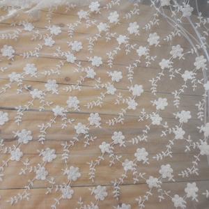 China White Embroidery Floral Nylon Lace Fabric Mesh Cloth For Clothing / Bed Wraps supplier