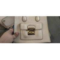 China Exterior Pockets Second Hand Luxury Bags Pre Loved Designer Bags One Kilogram on sale