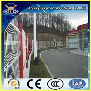 China PLASTIC COATED WIRE MESH FENCE MADE IN CHINA wholesale