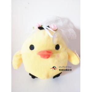 China 2016 stuffed yellow chicken with Wedding dressed small plush toy new design loved by kids supplier