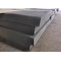 China PVC Coated Iron Galvanized 6 Gauge Welded Wire Mesh Fence Panels For Animal Cages on sale