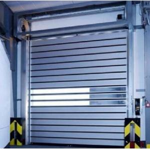 China Commercial Sectional Overhead Doors With Optional Ventilation And Vinyl Weatherstripping supplier