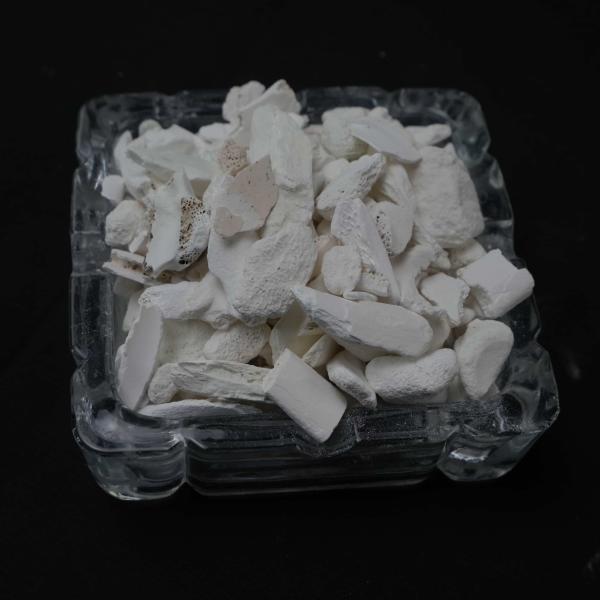 Ceniza de hueso natural calcinada, inodora y de alta densidad, con una densidad de 2,3 g/cm3