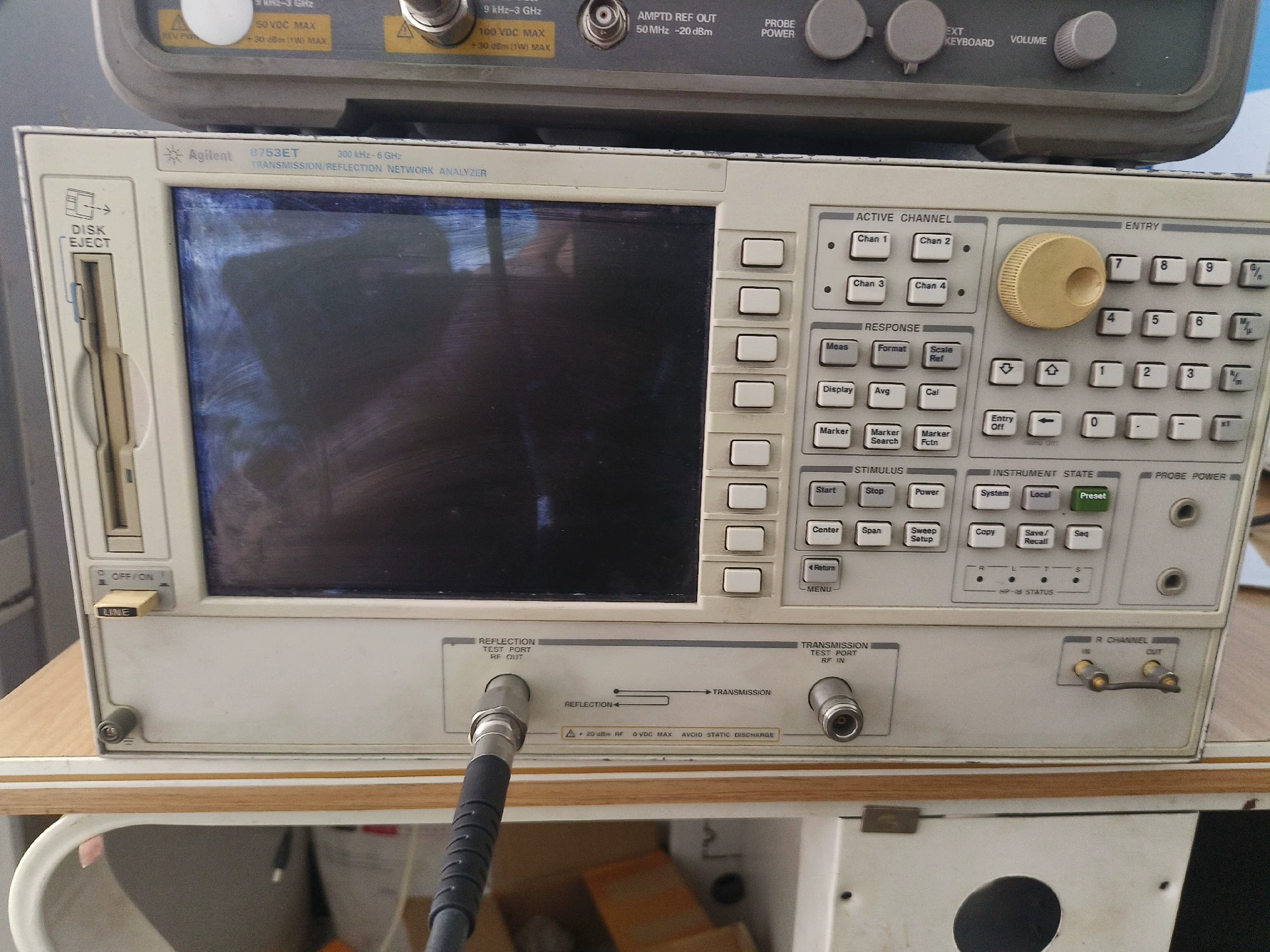 3 GHz Transmission / Reflection Network Analyzer VNA Agilent 8753ET
