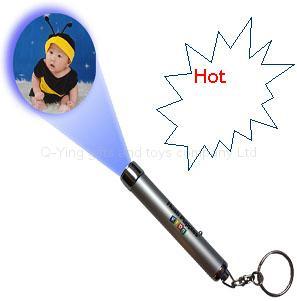 Keychainの習慣のロゴの昇進の投射のトーチ