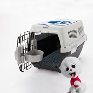PP Plastic Dog Cat Transport Cage OEM ODM Travel Carrier With Skylight