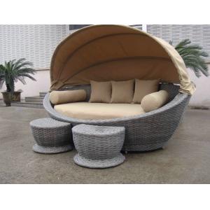 China Cane Daybed telhado confortável luxuoso, Daybed oval do jardim de vime supplier