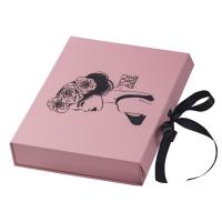 China Embossing Magnetic Gift Wrapping Boxes FSC Recyclable 1200gsm Cardboard on sale