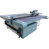 Machine de découpe numérique CNC 1825 à cadre bleu et boîtier argenté pour tissus tricotés et non tricotés