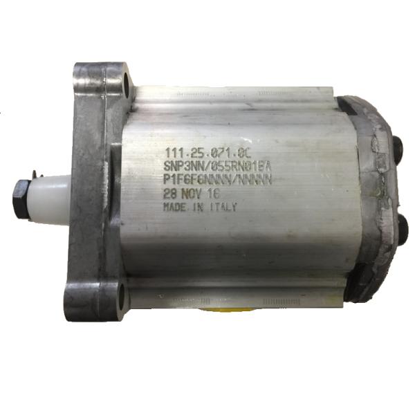 Danfoss Gear Pump 111.25.071.0C SNP3NN055RN01BAP1F6F6NNNNNNNNN Low Noise Compact Design Silver Diverse Configurations