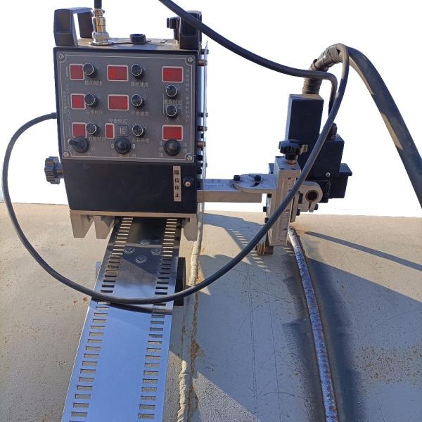 Standard Forming Time Tank Construction Welding Tractor Girth and Vertical Seam Welder