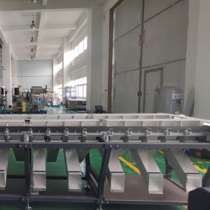 China 5.5-7.5kw fully automatic tea sorting machine with optical sensors and 14 channels/24 categories wholesale