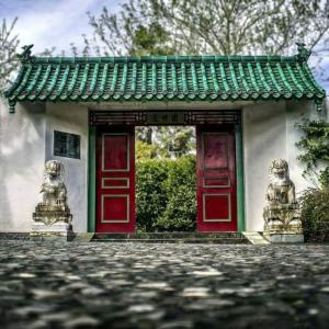 China Old Chinese gates Chinese restaurant roof tiles supplier