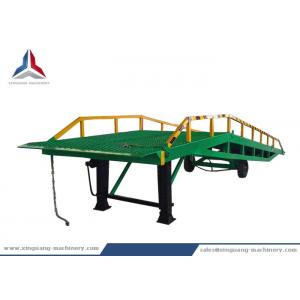 China 12 Tons Mobile Movable Hydraulic Dock Loading Ramp for Container supplier