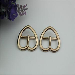 China supplier wholesale light gold 21 mm heart shape metal pin belt buckle for leather handbags