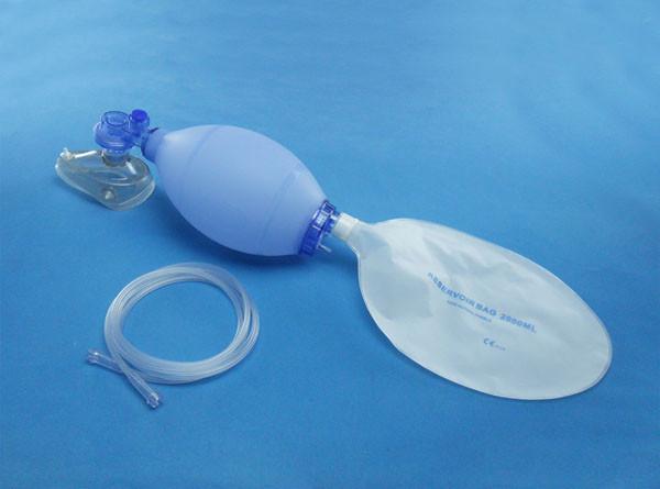 Solid silicone adult manual resuscitator in blue