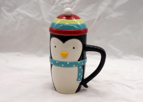 Creative 3D Ceramic Mug Multi Colors Penguin Travel Mug With Christmas Cap Lid