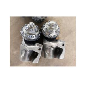 China Rock Teeth Hard Rock Drilling Bucket 40rpm Welding Type Roller Bits Detachable supplier