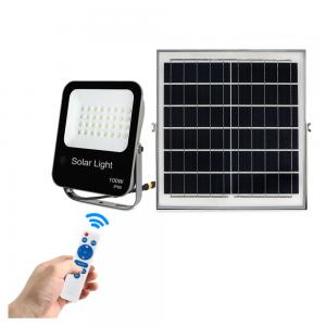 China Industrial All In One IP67 Solar Outdoor Flood Lights 100W supplier