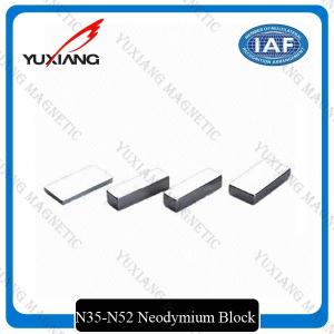 China Imanes permanentes del bloque del neodimio grueso de la forma 50x25x10m m con la lata cubierta wholesale