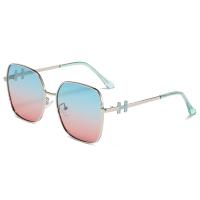 China Outdoor Metal Frame Sunglasses 144mm UV Polarized Sunglasses For Prescription Lenses on sale