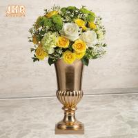 China Hand Crafted Flower Pots Fiberglass Planter Shiny Gold Color on sale