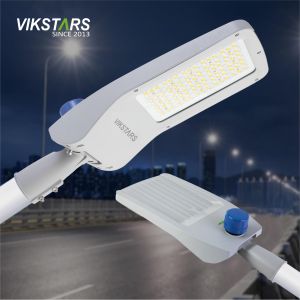 China Cobra LED Street Lights Newest Public Lamp 140lm/w With 5 Years Warranty Main City Road Lighting supplier