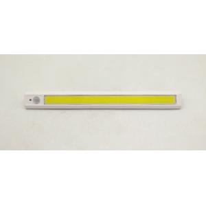 China Luz do armário do diodo emissor de luz do triângulo da bateria com a ESPIGA 4W plástica do picosegundo do ABS do sensor 270x25x25mm supplier