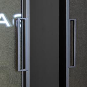 China Motorised Tempered Glass Aluminium Internal Sliding Doors Slimline supplier