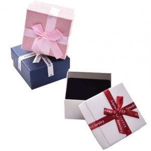China Small CMYK Fresh Gift Box Necklace Earring Clip PMS Jewelry Bow Box Carton wholesale