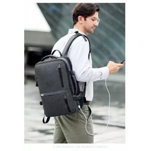 China Durable Black Polyester Men Business Backpack Casual Style 0.6kg Weight supplier