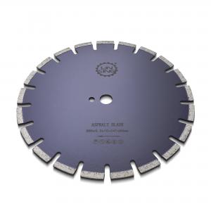 China Diamond Powder Segmented Diamond Saw Blade For Asphalt Cutting With 5/8in Arbor Size supplier