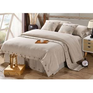 China Pure Linen Wooden Buttons Modern Bedding Sets 4Pcs Real Simple Logo Customized wholesale