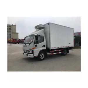 5 Tons JAC Refrigerated Truck , 4x2 Freezer Box Truck 4030*2080*2000mm