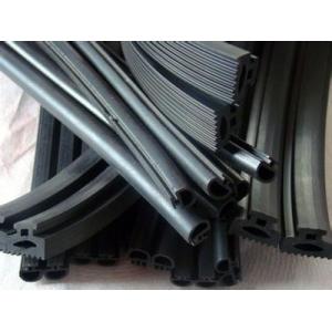 China Automotive Windscreen EPDM Rubber Extrusion Seal Anti-Ultraviolet Radiation supplier
