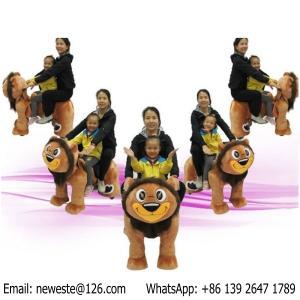China Large Big Size Battery Coin Operated Plush Walking Toys Stuffed Electric Animal Cars Rides supplier