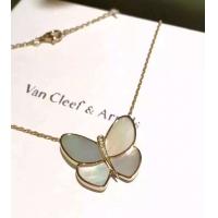 China Butterfly Pendant Necklace 18K Yellow Gold , Van Cleef Butterfly Necklace on sale