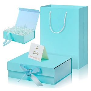 China Custom Luxury Packaging Gift Present Box With Lids And Changeable Ribbon Paper Bags A Greeting Card And Tissue Paper supplier