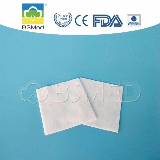 Square Cotton Wool Pads Plain Pattern High Absorbency FDA Certification
