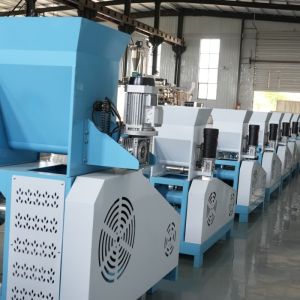 China 自動制御380V家禽の浮遊魚食糧機械小さい供給の造粒機機械 wholesale