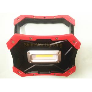 China Adjustable Handle Solar Powered Led Lamp 5W  Flood Light For Construction Site supplier