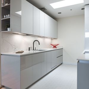 China Modern Acrylic Kitchen Cabinet MDF board Moisture Proof Units Set wholesale